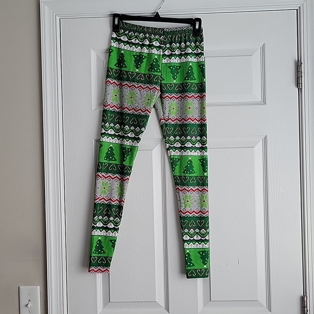 No Boundaries Tree Print Leggings